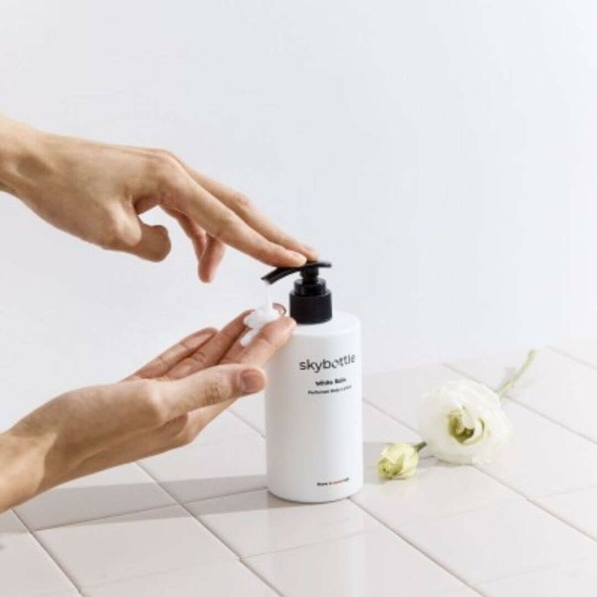 Лосьон для тела Skybottle White Rain 300 ml